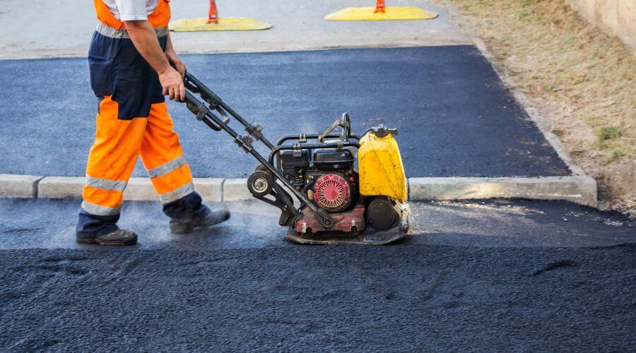 Professional gutter cleaning in Trementina, NM